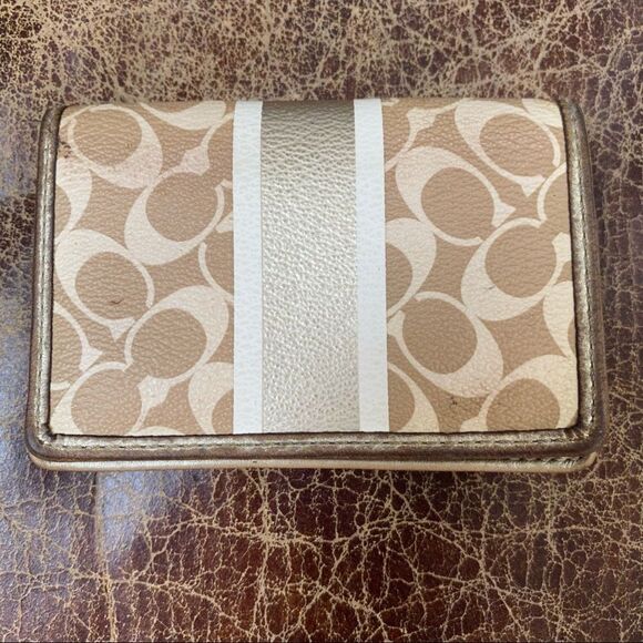 Coach ivory, tan gold signature card holder - Picture 2 of 8